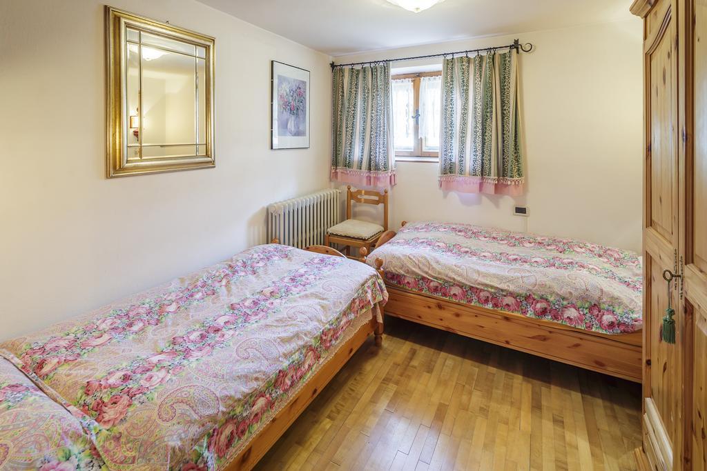 Villa Casanova - Stayincortina Κορτίνα Ντ' Αμπέτσο Δωμάτιο φωτογραφία