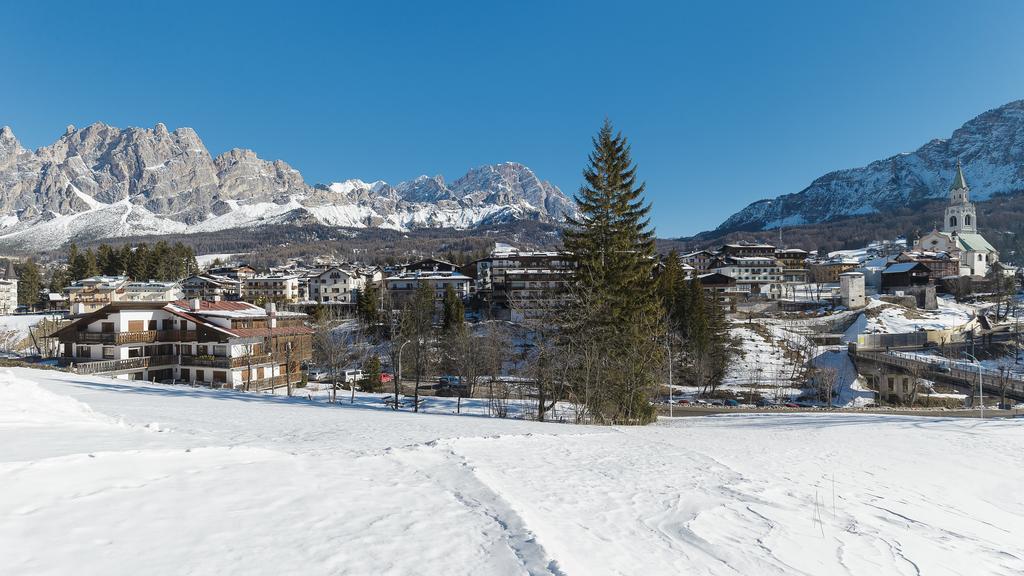 Villa Casanova - Stayincortina Κορτίνα Ντ' Αμπέτσο Δωμάτιο φωτογραφία